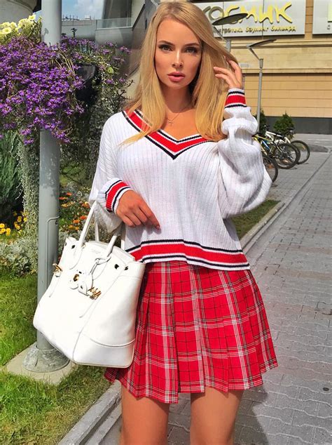 Yana Russian Girls Online