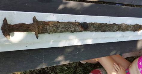 Minnesota Girl Pulls 1500 Year Old Viking Sword Out Of Swedish Lake Rare