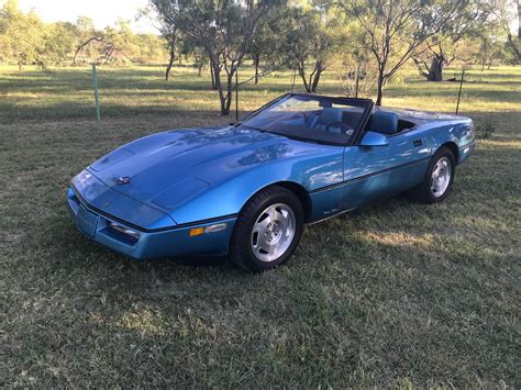 Nassau Blue 1988 Chevrolet Corvette