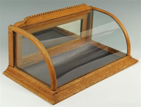 Lot 652 Oak And Curved Glass Countertop Display Case Case Auctions
