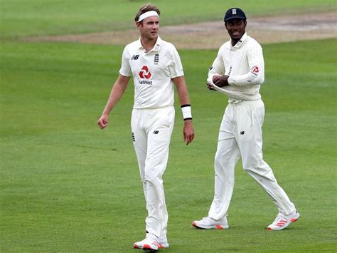 england s stuart broad on 499 test wickets heading into rain threatened monday guernsey press