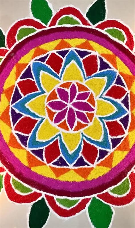 Rangoli रोज रंगोली बनाते हैं मंदिर में तो इन 10 बातों का ध्यान रखें