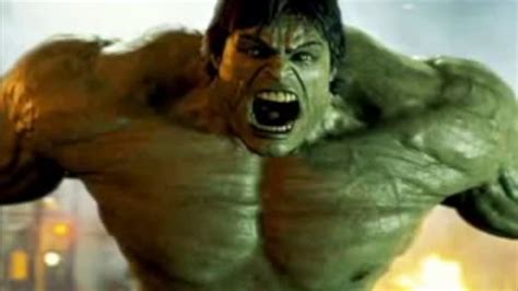 Oh Me Vengo Hulk Meme Youtube