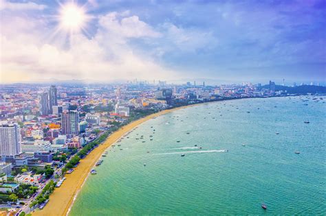 Pattaya Beaches Reopen With Social Distancing In Place Thai Newsroom