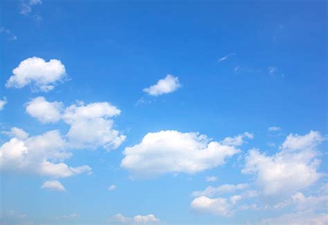 Cloud Pictures Images And Stock Photos Istock