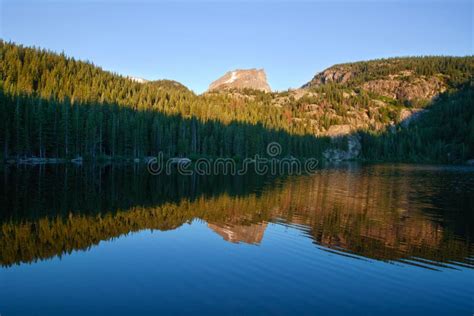 Bear Lake At Sunrise Stock Image Image Of North Natural 14310323