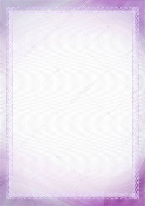 Hoja de papel con guilloche púrpura violeta A4 tamaño en blanco para