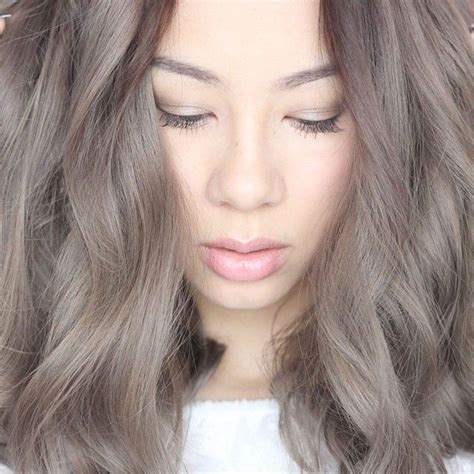 Ash brown hair eventually outcomes the cool and fresh glimpse one is aspiring for. light grey/brown hair color | Ash hair color, Grey brown ...