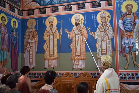 Icoanele Murale Ale Fericiților Episcopi Martiri în Parohia Velența