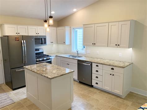 Kitchen cabinet refacing cost guide detailing the average of how much it costs to reface & resurface kitchen cabinets, including diy & contractor prices. National Service- Cabinet Refacing - Kitchen Tune-Up ...