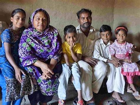 Saved From Modern “slavery” Pakistani Brick Kiln Workers You Have Set Free But More Are Still