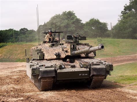 Challenger 2 Main Battle Tank Nicknamed Megatron 탱크 군대 영국
