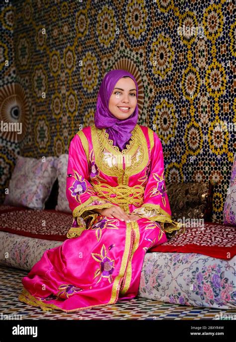 Fez Morocco Circa May 2018 Young Moroccan Woman In Traditional