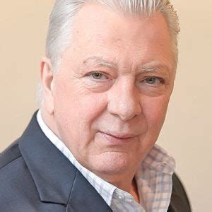 Er wurde 72 jahre alt. Speakers