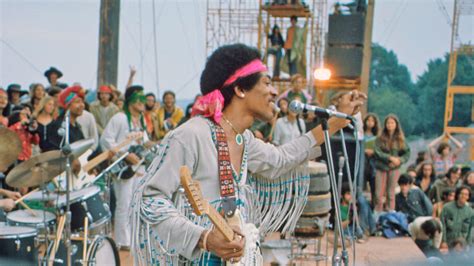 Jimi Hendrix Y El Himno De Estados Unidos 50 Años Sin El Rey De La