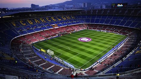 This is a day when barcelona is suffused with a different atmosphere and it seems that everybody heads to the streets. Coronavirus: Barcelona vende el nombre de su estadio para ...
