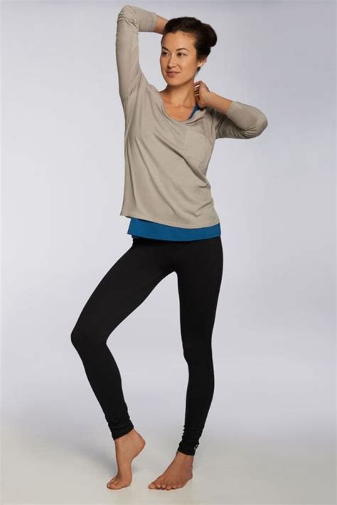 Picture Of What To Wear To Yoga Class 21 Stunning And Comfy Ideas 6