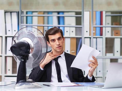 Hitzefrei Büro Bei 30 Grad Tipps Gegen Hitze Im Büro