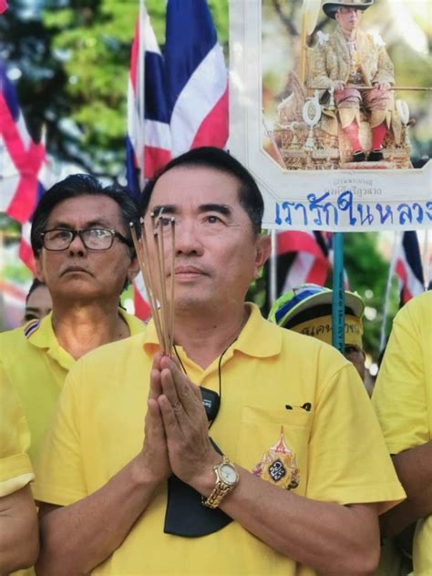 103,280 likes · 105,178 talking about this. ไร้สาเลอะ! "นิพิฏฐ์" สอนน้อง "ค้านาผืนน้อยเสรี" เพจดังแสบ ...