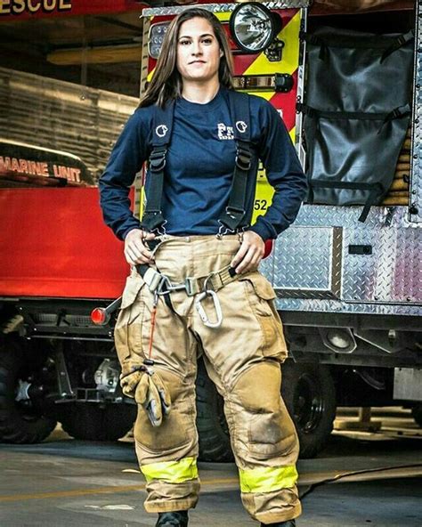 Pin By Koha Gourlay On Women In Uniform Girl Firefighter Female