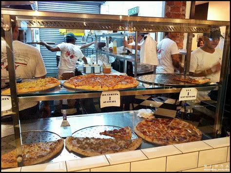 I have been to the place previously, but it was a very hasty swing during a ramadan day where i was quite drained, which sadly stunted my taste buds. Mikey's Original New York Pizza @ Telawi 2, Bangsar - i'm ...