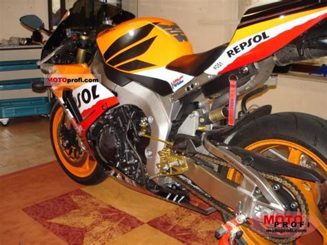 If you would like to get a quote on a new 2005 honda cbr® 1000rr use our build your own tool, or compare this bike to other sport motorcycles.to view more specifications, visit our detailed specifications. Honda CBR 1000 RR Fireblade 2007 Specs and Photos