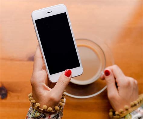4 Things You Should Delete From Your iPhone Right Now To Get More Storage - SHEfinds