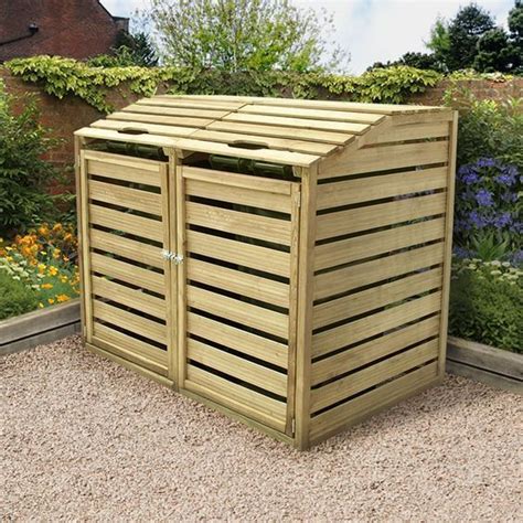One could pick from the littlest, medium, and quantum that holds bigger bulk but with extreme a higher level protection whatever it will require in. DIY trash can shed - Google Search ... | Trash can storage ...