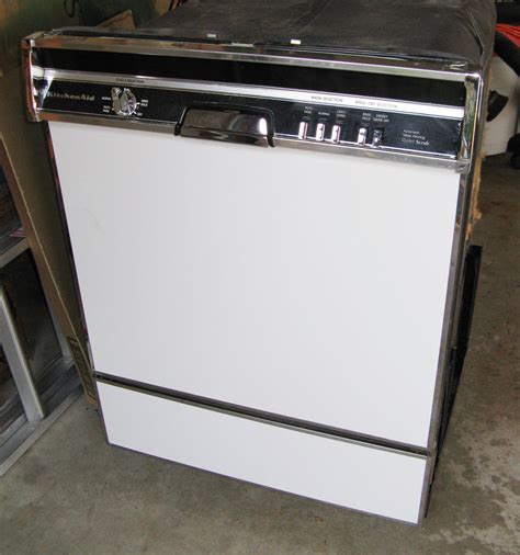 Check spelling or type a new query. 1992 Kitchenaid Superba KUDS220T3 - overheating motor/pump ...