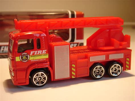 REALTOY MAN TGS NO9 FIRE ENGINE LADDER TRUCK FIRE EMERGENC… | Flickr