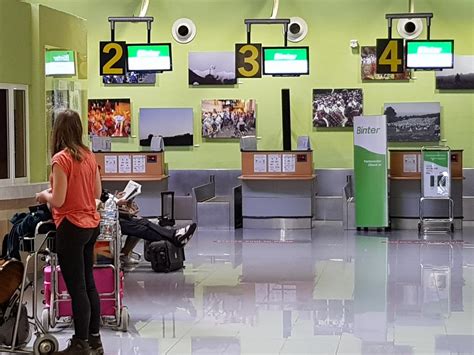 It is the only existing airport on the island of el hierro, canary islands, spain. El Aeropuerto de El Hierro acoge la muestra fotográfica ...