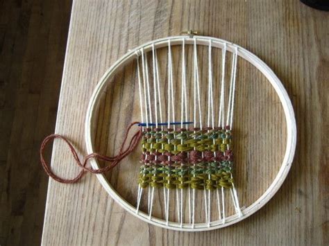 Embroidery Hoop Weaving Loom By Carlani Tissage Circulaire Art De