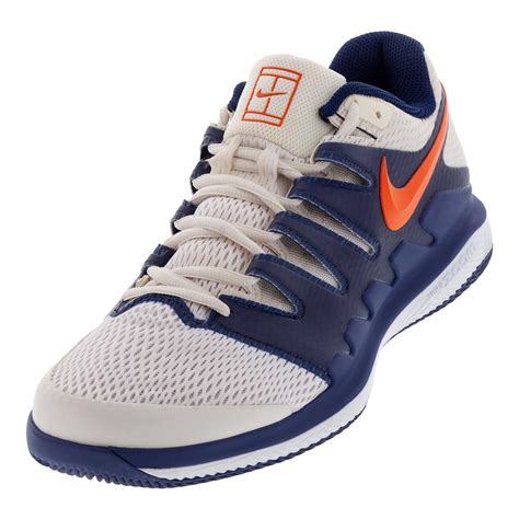 Nike Tennis Shoe