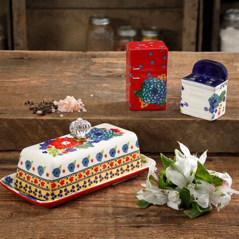 Maybe you would like to learn more about one of these? The Pioneer Woman Dazzling Dahlias 4-Piece Butter Dish and ...