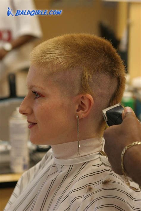 If you've never cut hair before, or if you're a beginner, then this video is for you. 34+ Womens Haircut With Clippers
