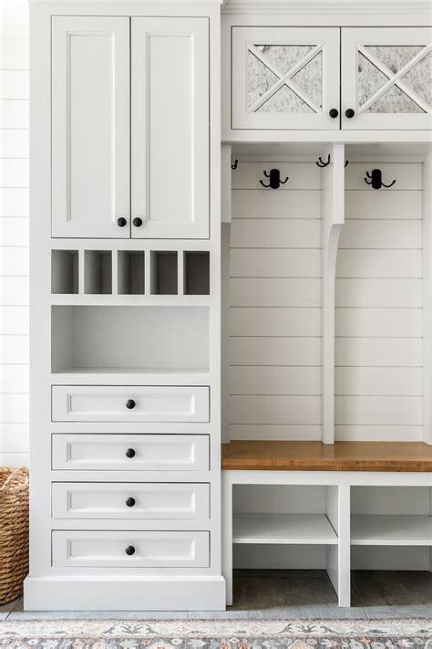 Using storage cabinets, cubbies, benches, and storage lockers, mudrooms can house everything from backpacks and. Kitchen & Mudroom Gut Renovation Ideas - Home Bunch ...
