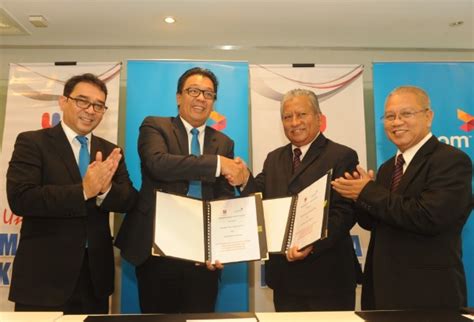 Universiti malaysia kelantan,umk,entrepreneurship university,university in kelantan, university in malaysia,entrepreneurship is our thrust. Celcom to create entrepreneurial opportunities for UMK