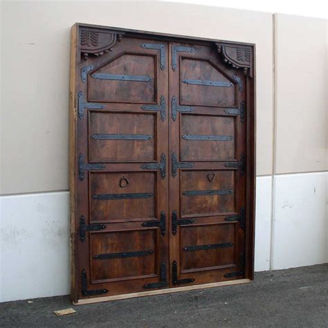 Decorative magnetic garage door accents don't require drilling which can cause exposure to the core introducing the possibility of rusting and staining. Rustic Door Hardware, Rustic Door Handles - Old World Hardware