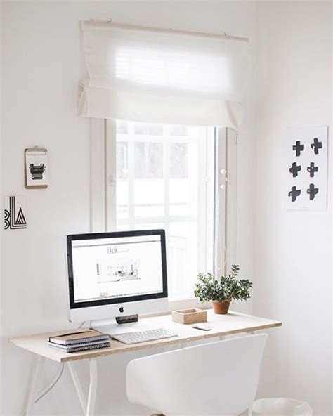 42 Beautiful Minimal Workstations For Your Inspiration
