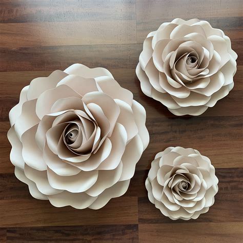 Paper flower patel template free download pdf format. PDF Full Size Rose 6 Large Medium and Small Paper Flower ...