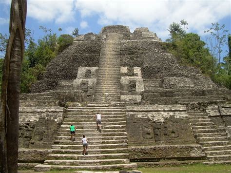Lamanai Mayan Ruins Belize City Project Expedition