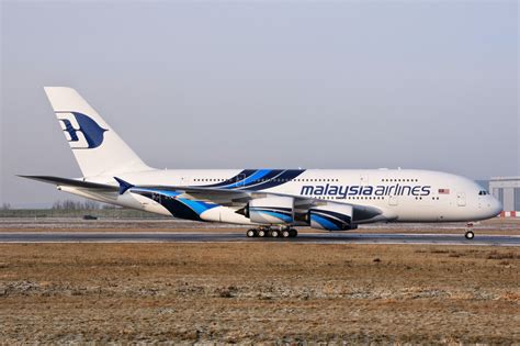 Malaysian pm muhyiddin explains why strictest lockdown not imposed. Airbus Hamburg Finkenwerder News: A380-841, Malaysia ...