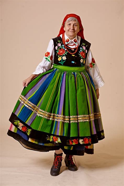 łowicz posts polish folk costumes folk costume costume dress costumes polish clothing
