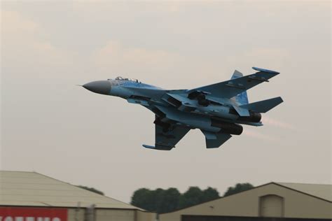Blue 58 Ukranian Air Force Su 27 Blue 58 Hugh Trainer Flickr