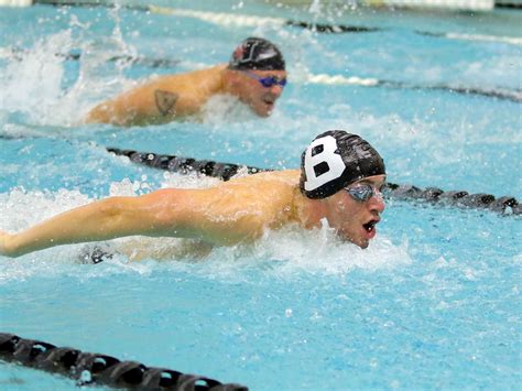 Mens Swim And Dive Scores Over 1000 Points At Nescac Championship