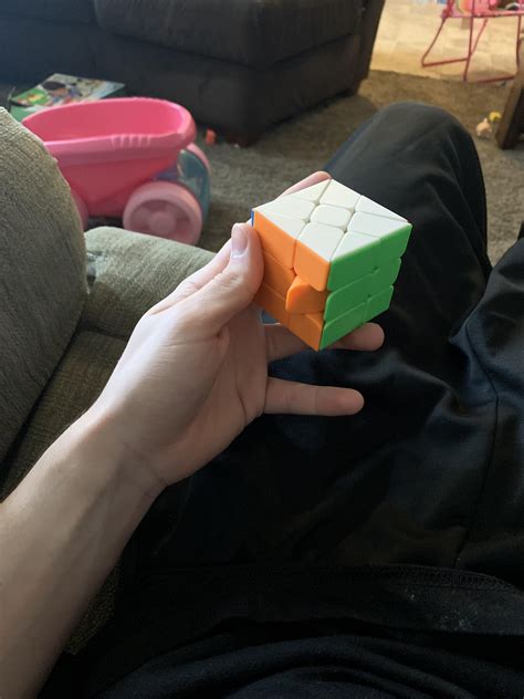 How does one fix this on windmill cube? i’ve just been taking the caps