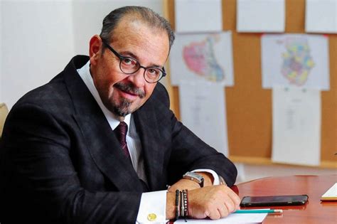 Jun 22, 2021 · „salut aprobarea de către comisia europeană a schemei de ajutor de stat pentru sectorul cultural independent din bucureşti. Somați de primarul Piedone să-și îndepărteze țurțurii de ...