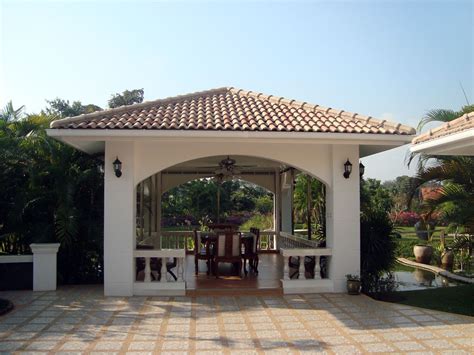 Gardens And Out Buildings Exceptional Spanish Style Villa And Country