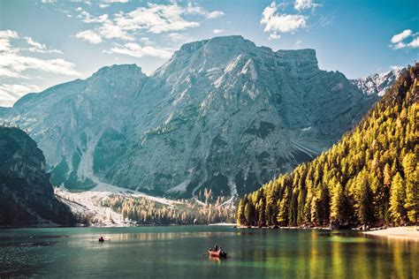 Zum Pragser Wildsee In Den Dolomiten Roadtoalps Thebackpackerde