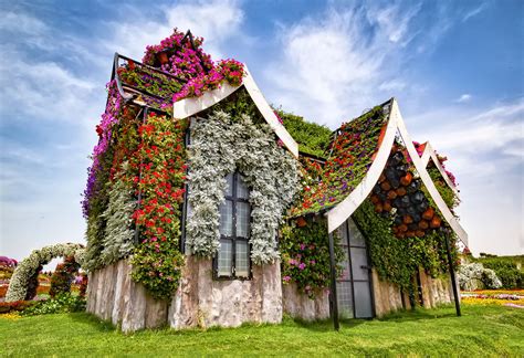 Line your driveway with flowers so that whoever visits your house can get a whiff of the beautiful garden you've created on the other side. World Famous Flower Gardens: 14 Breathtaking Photos ...